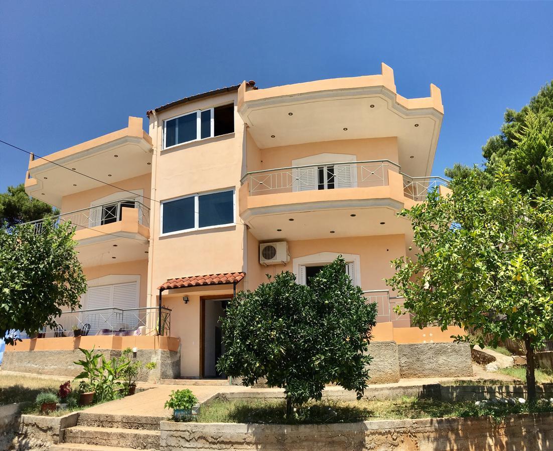 Comfy Hill Apartments Саранда Экстерьер фото